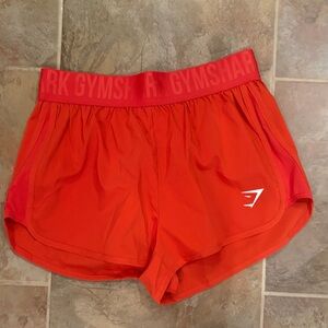 GYMSHARK SHORTS- small